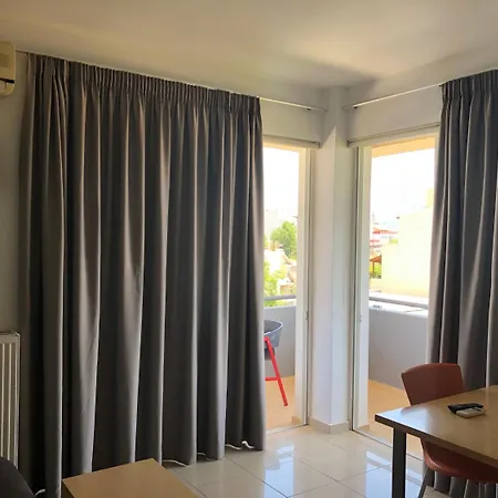 Kleanthi Apartment *