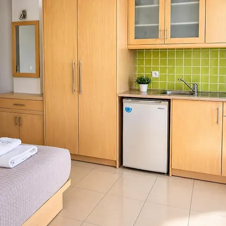 Kleanthi Apartment *