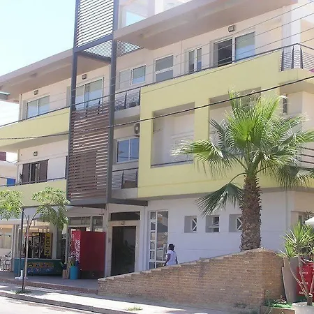 Kleanthi Apartmán *